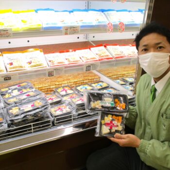 そろそろお花見シーズン。行楽のおともにツルヤのこだわり商品をどうぞ！